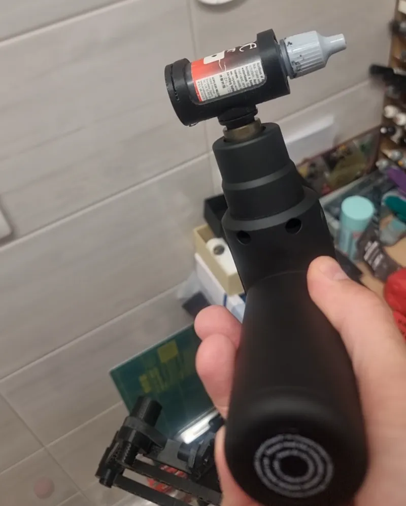 Vallejo paint shaker for massager from Lidl