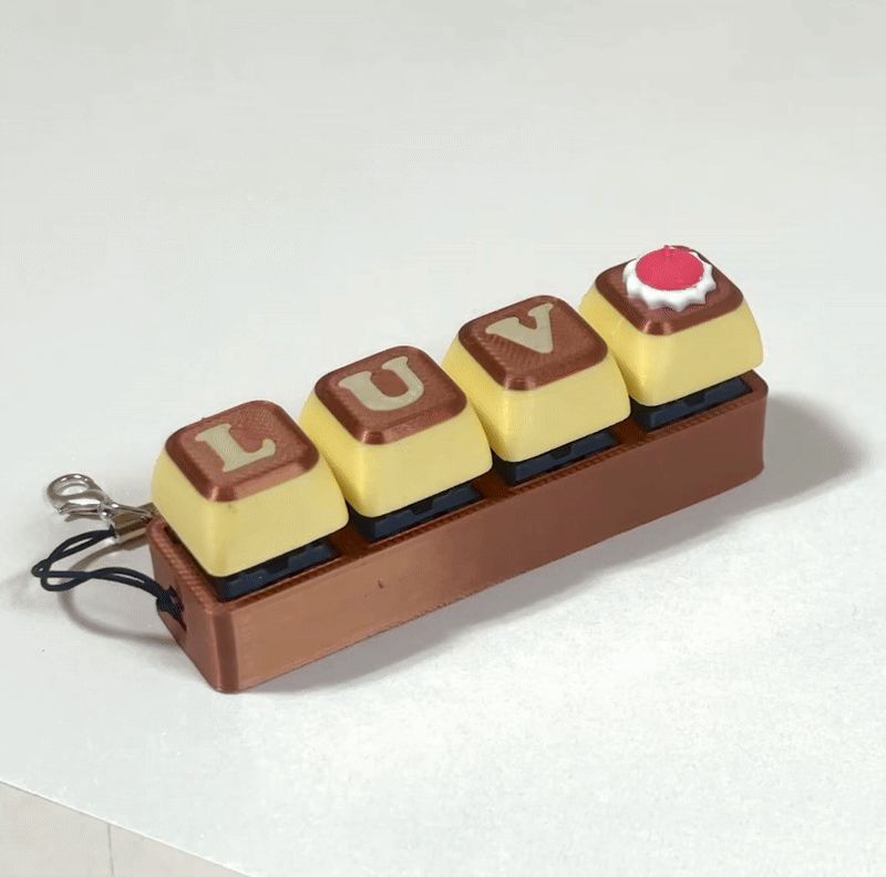 Pudding keycap keychain