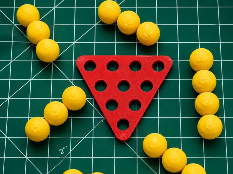 Pyramidal stack puzzle