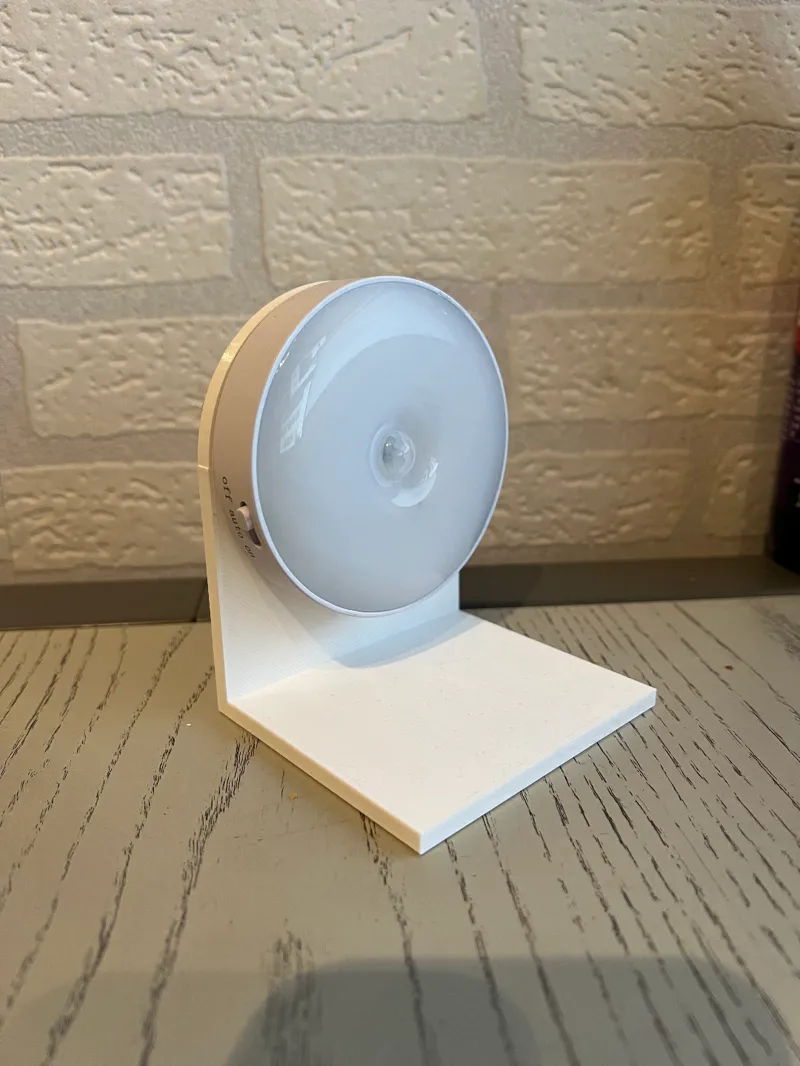 Halter für Treppenlicht / Holder for staircase light