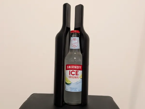Étui piège pour bouteille de vin