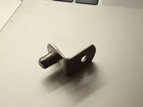 bracket shelf test