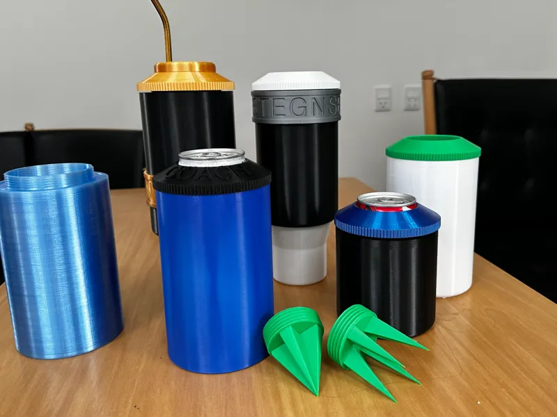 Ice cooler can/cup holder personalizable 