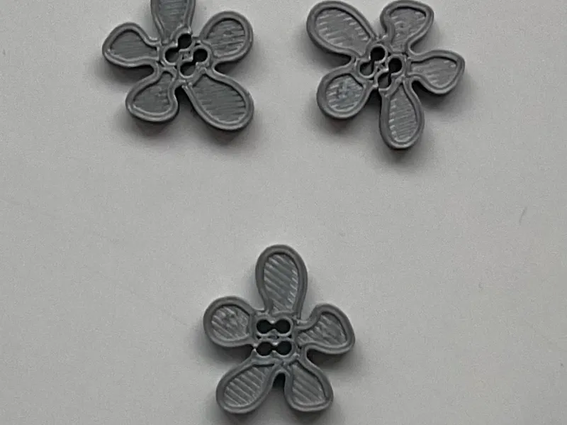 Knopf für Kleidung in Blumenform 20mm
