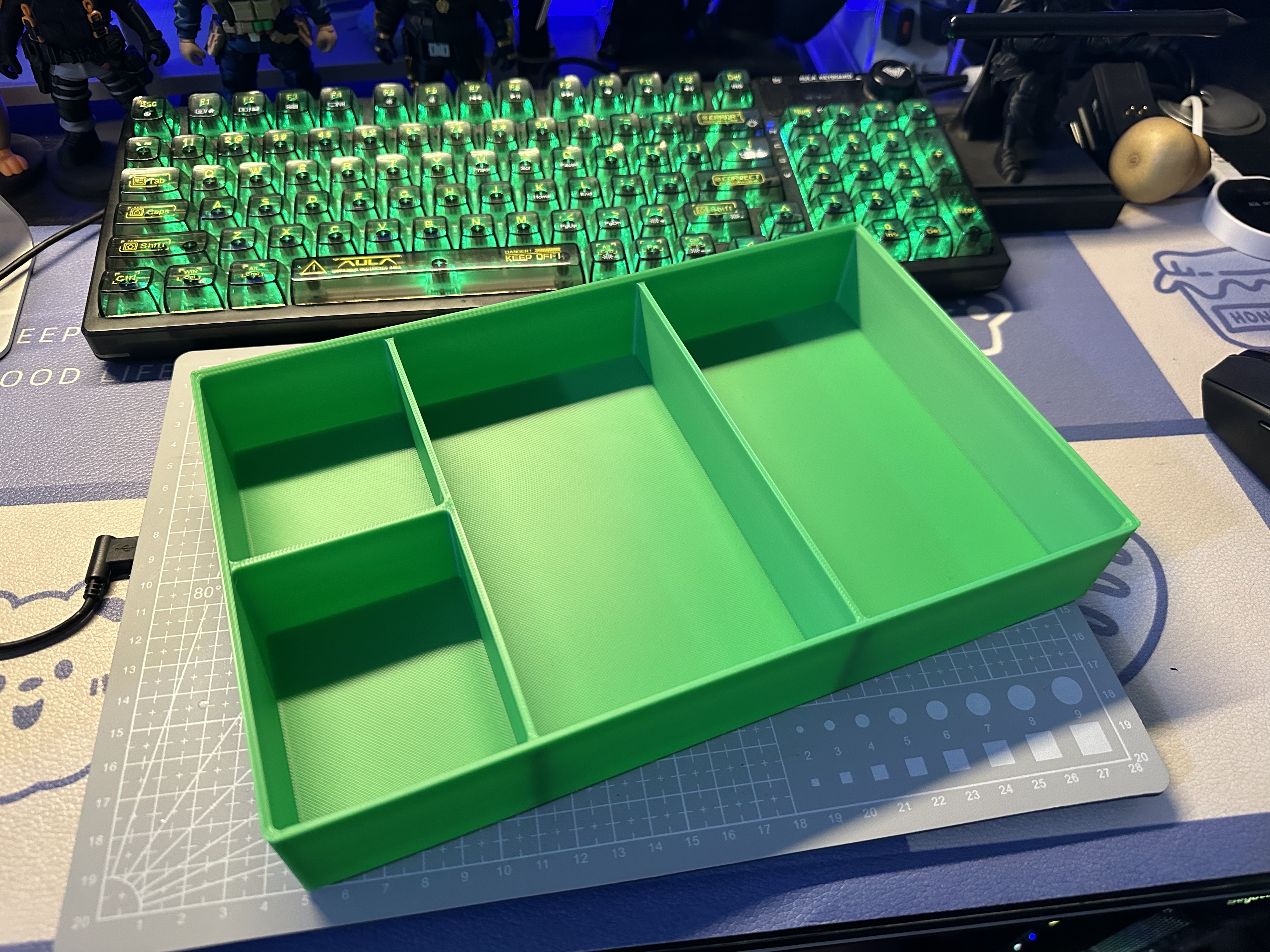 Miniatura 4 do modelo 3D 超级堆叠收纳盒~ 零件盒
