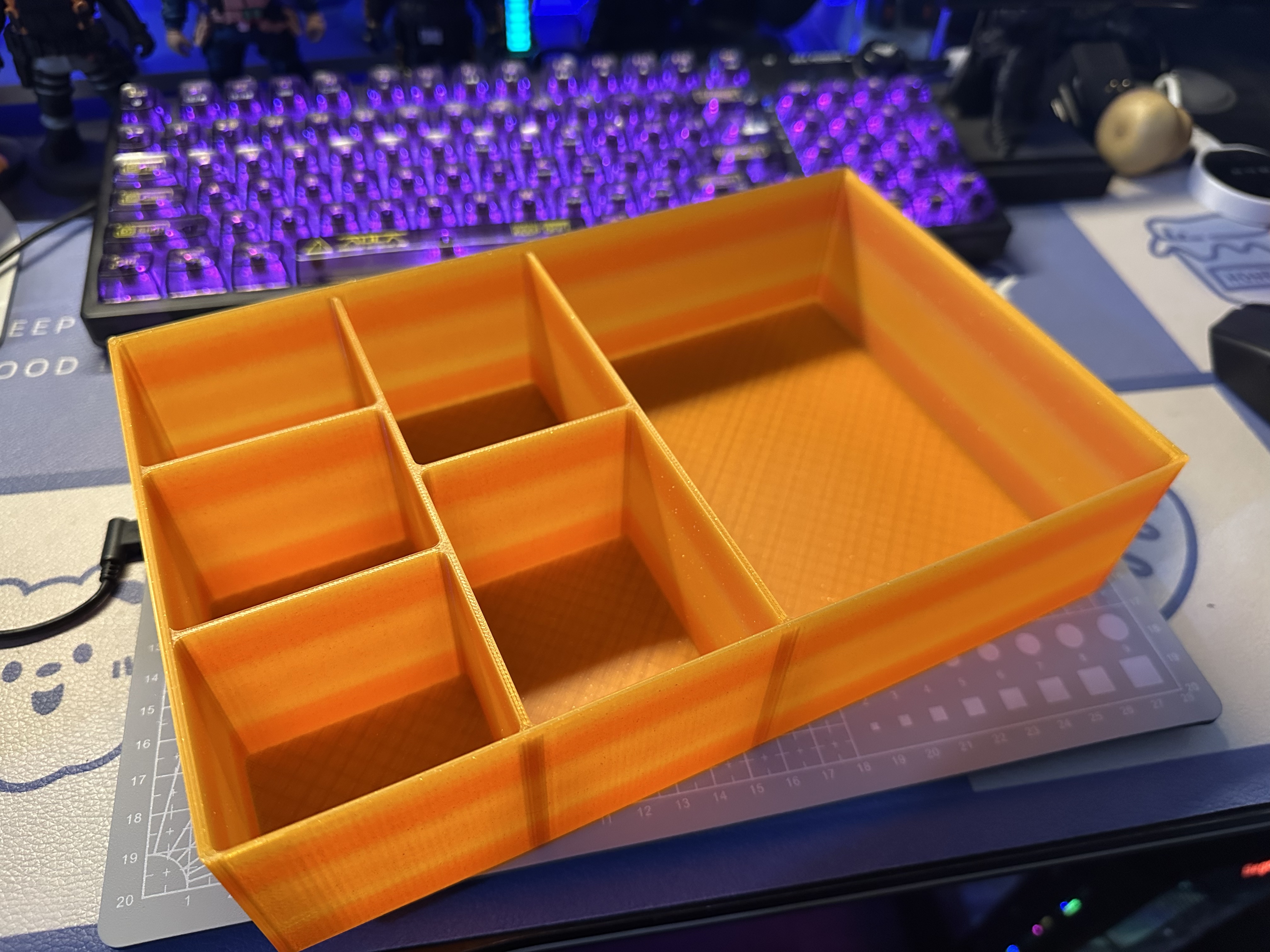 Miniatura 5 do modelo 3D 超级堆叠收纳盒~ 零件盒