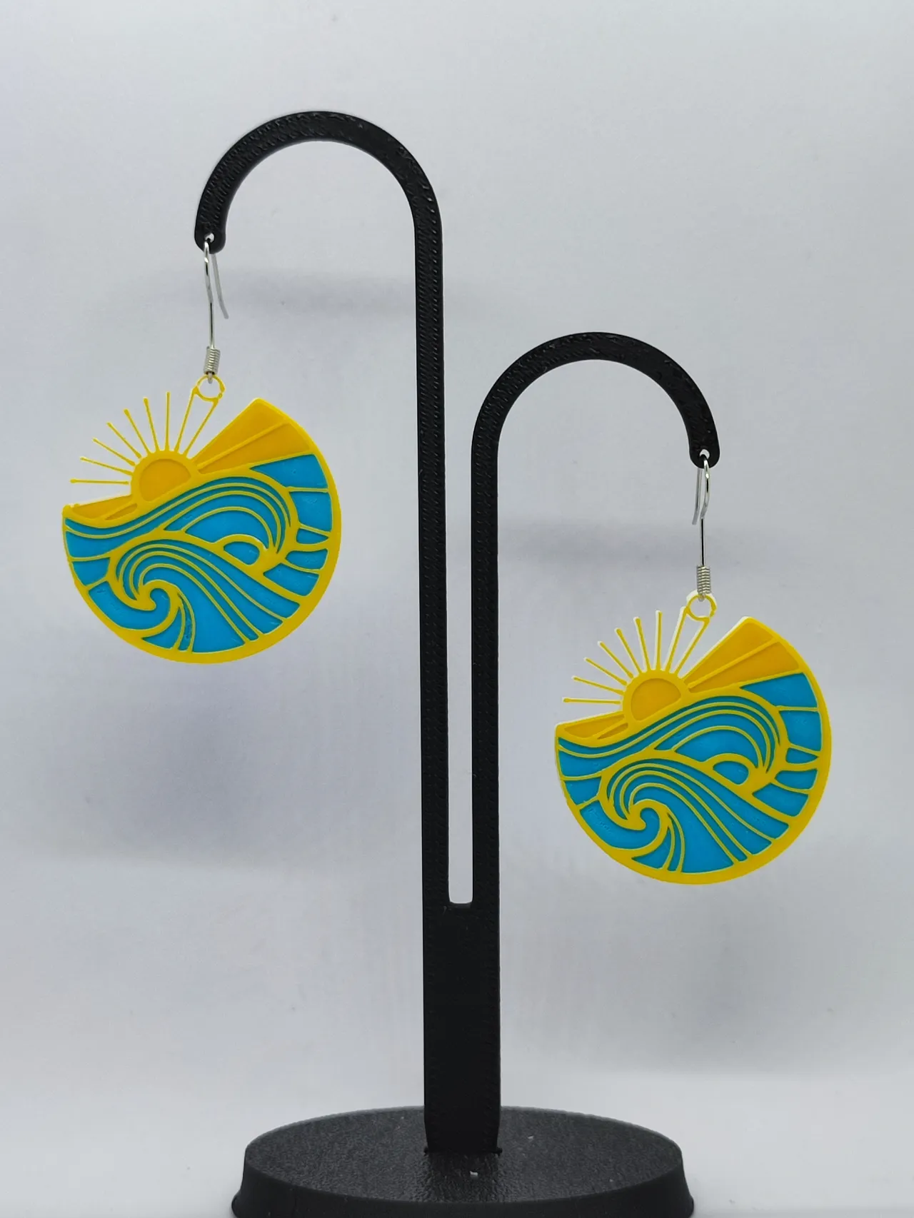 Pendientes Olas Doradas view 3