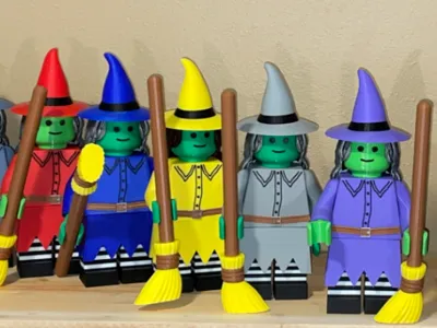 Witch Big Brick Figure (6:1)