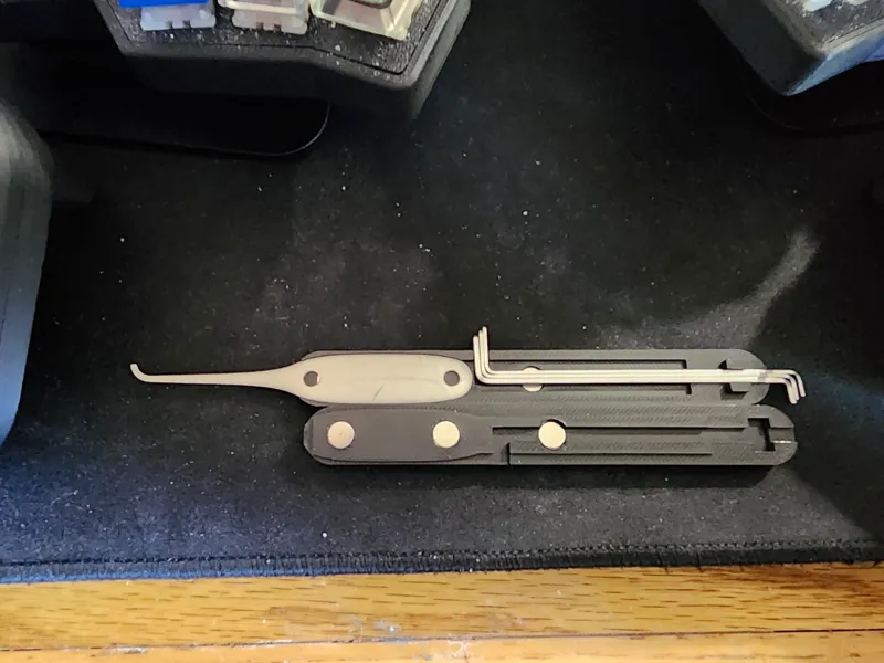 Magnetic Handles for JimyLongs Prototype + turners