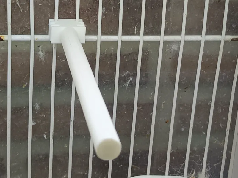 palo para pajaros interno