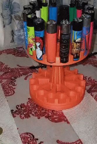 Clipper lighters turntable holder
