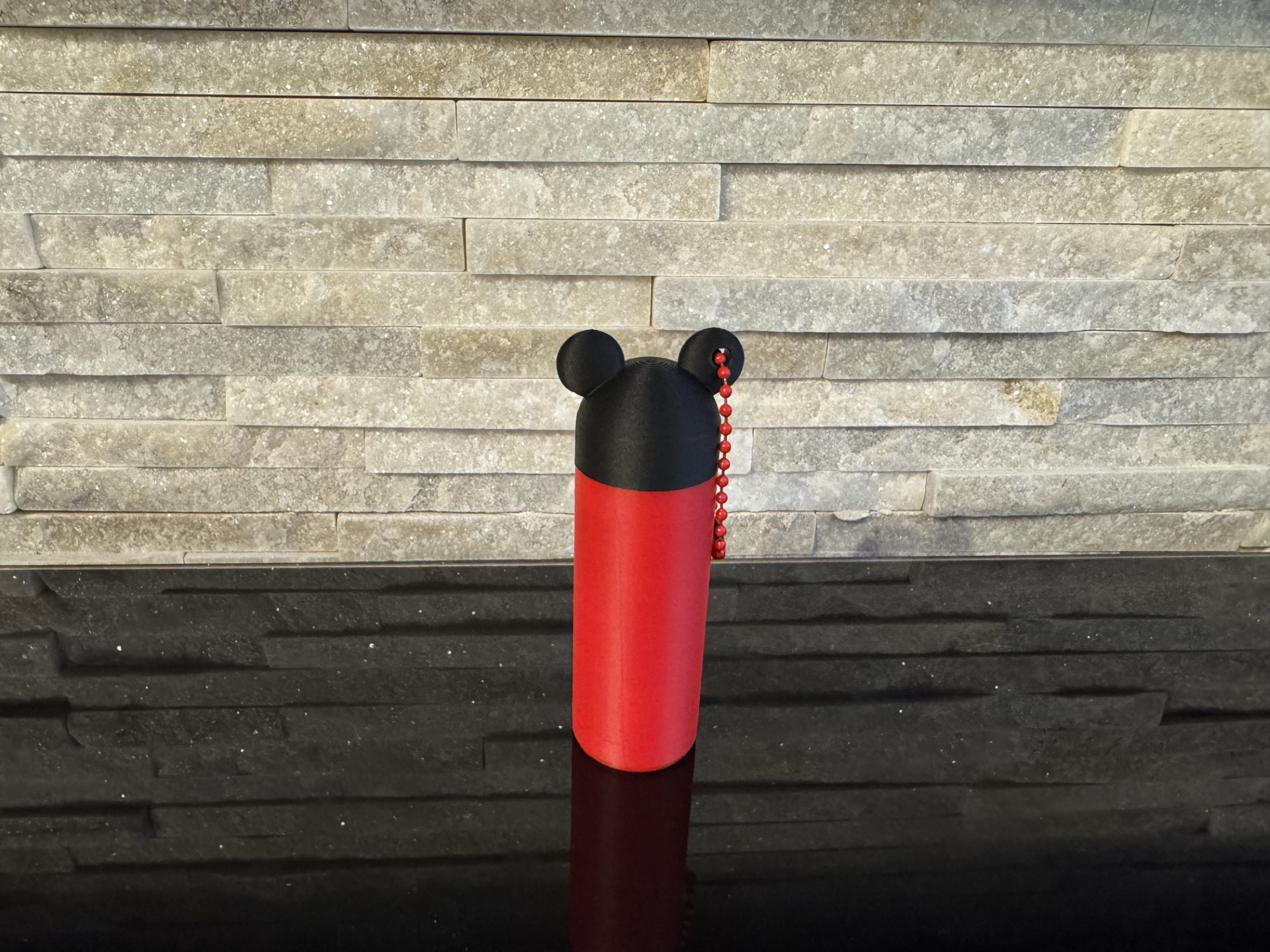 Mickey & Minnie Mouse Lipbalm Holder Keychain Hole - 1