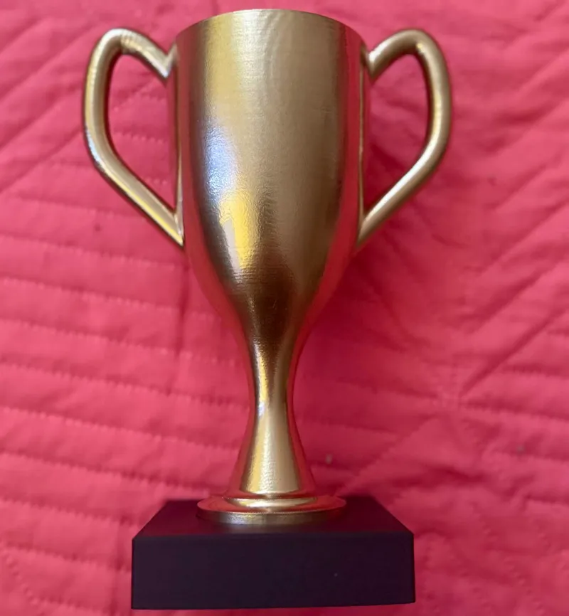 Trophy with separate Base