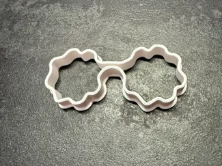 Mamma mia glasses cookie cutter