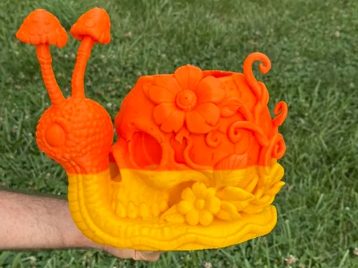 Snail Skull Planter