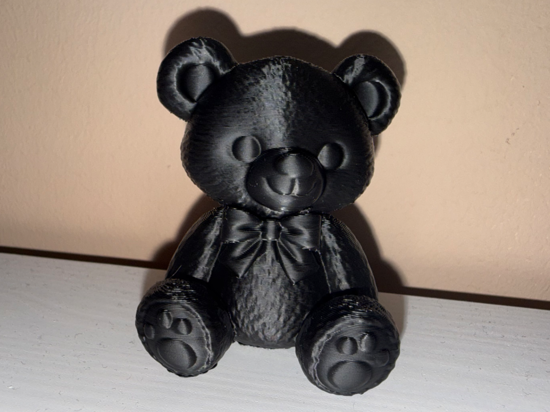Teddy Bär mit Schleife