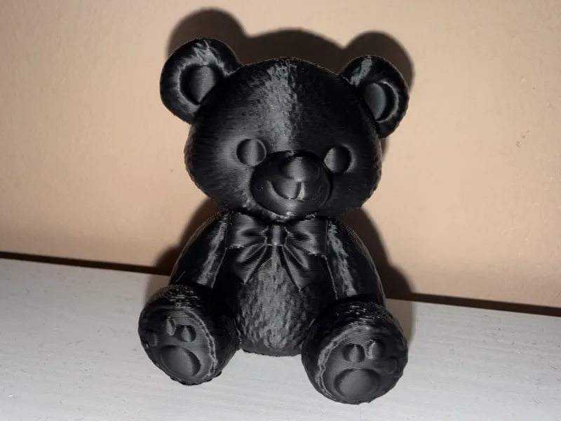 Teddy Bär mit Schleife