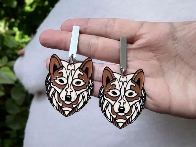 Pendientes lobo