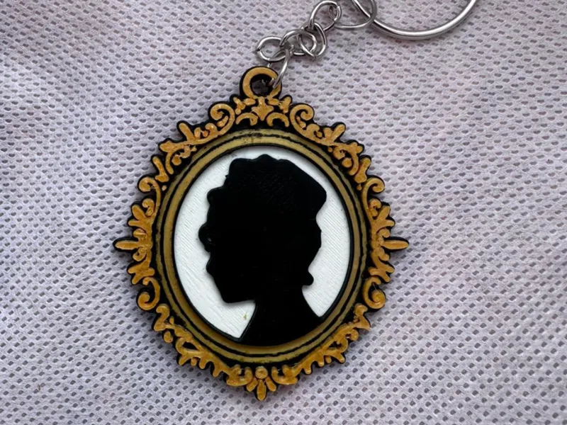 Vintage Cameo Keychain – Bridgerton