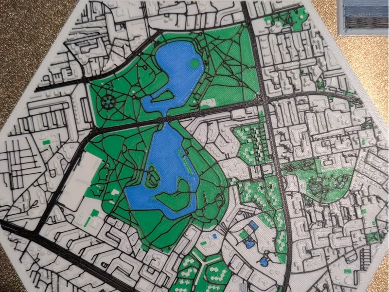 Miniature Bucharest: IOR Park (Titan) Hex Tile