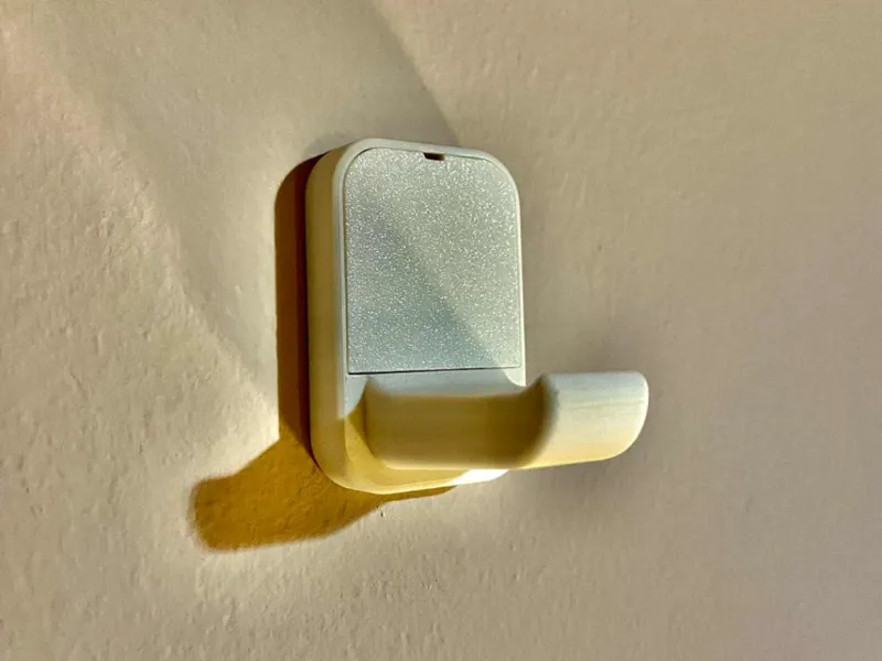 Single coat & bag hanger/hook, hidden screws