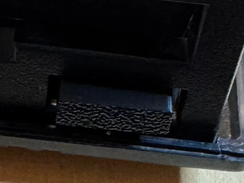 Amstrad / Schneider CPC 6128 Floppy Eject Button