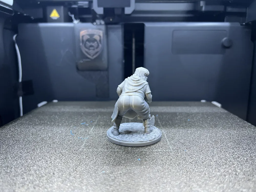 Twerking Gimli - The Mine of Mori-gyatt - Free 3D Print Model - MakerWorld