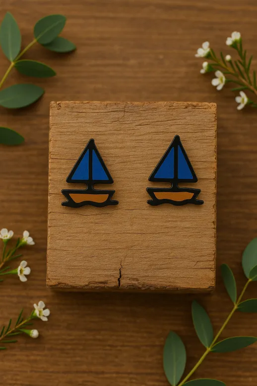 Boat Earrings view 3