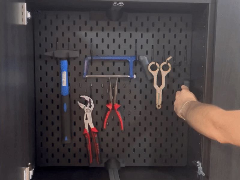 Skadis meets Besta | with Dual-action hinge
