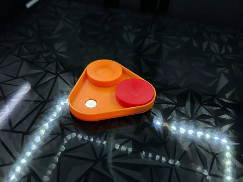 Magnetick Fidget Toy Triangle 8x2mm