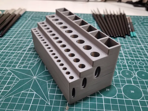 https://makerworld.bblmw.com/makerworld/model/USdce1e7f702942/design/2024-12-03_91d51d4468e8a.jpg