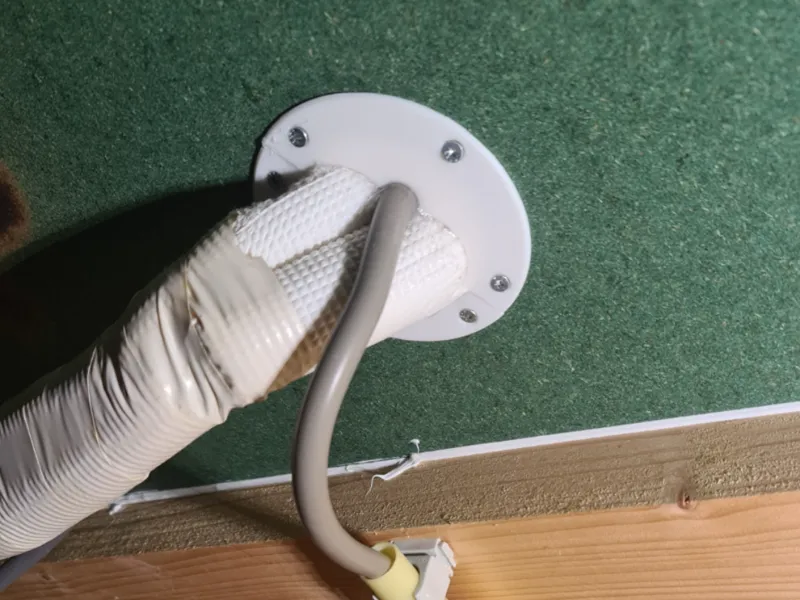 Sealing ring air conditioning tubing and cable
