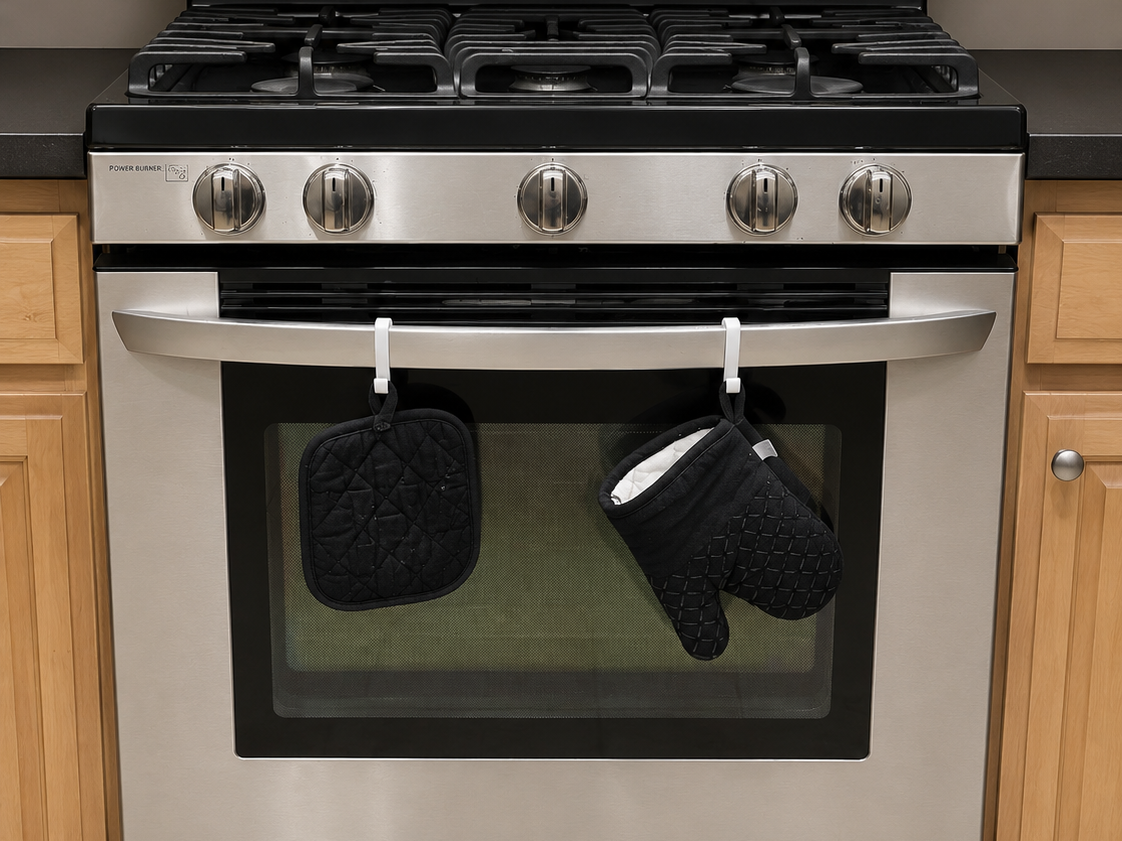 Oven Handle Hook – Simple No-Tools Kitchen Hook