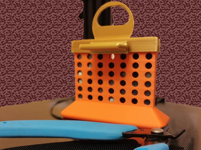 Connect 4 - Travel version (On-the-Go)