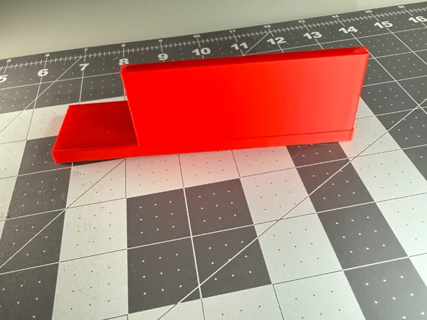 Support téléphone pour animation en volume