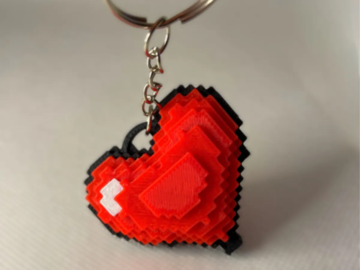 Pixel Heart Keychain by clamoraes MakerWorld: Download Free 3D Models - 3D model önizlemesi