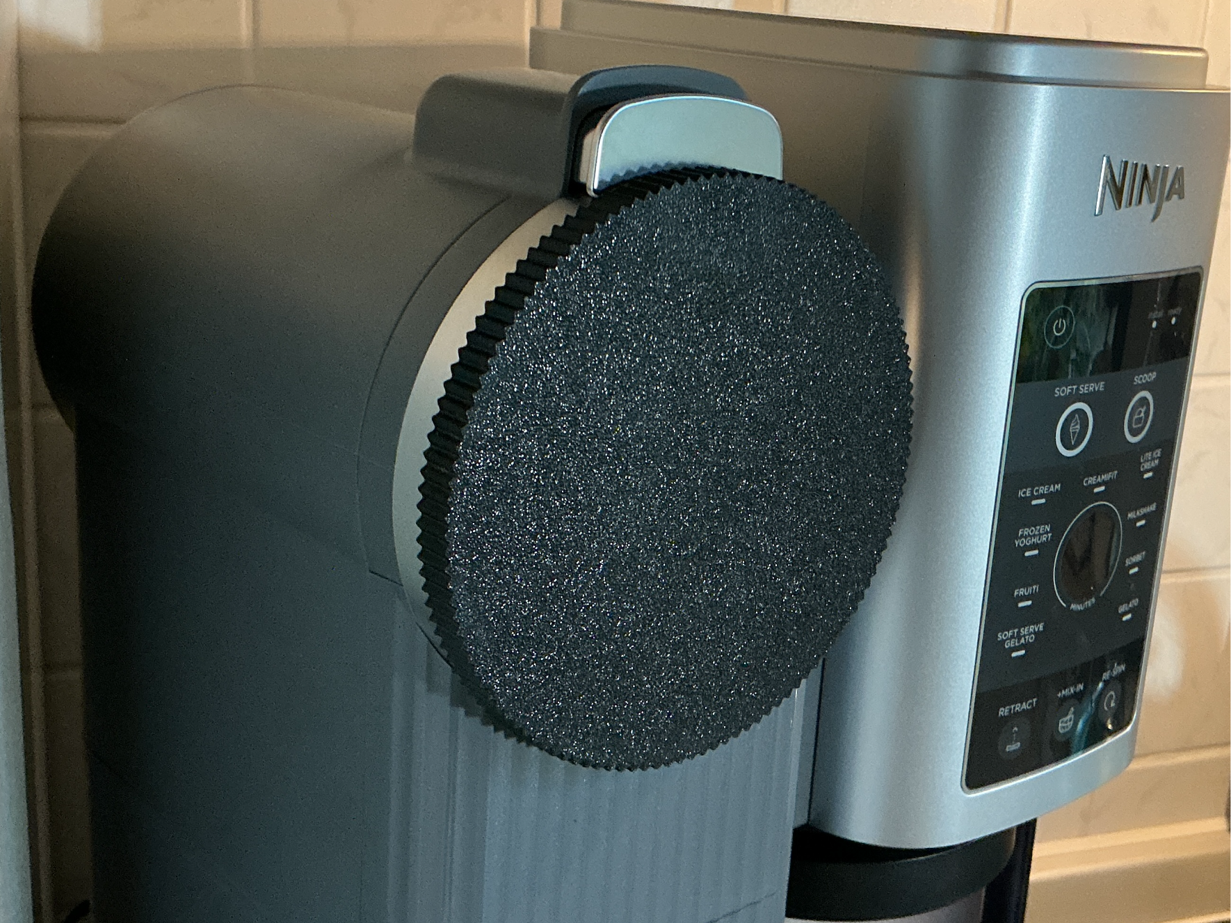 Ninja Swirl protective dust cover