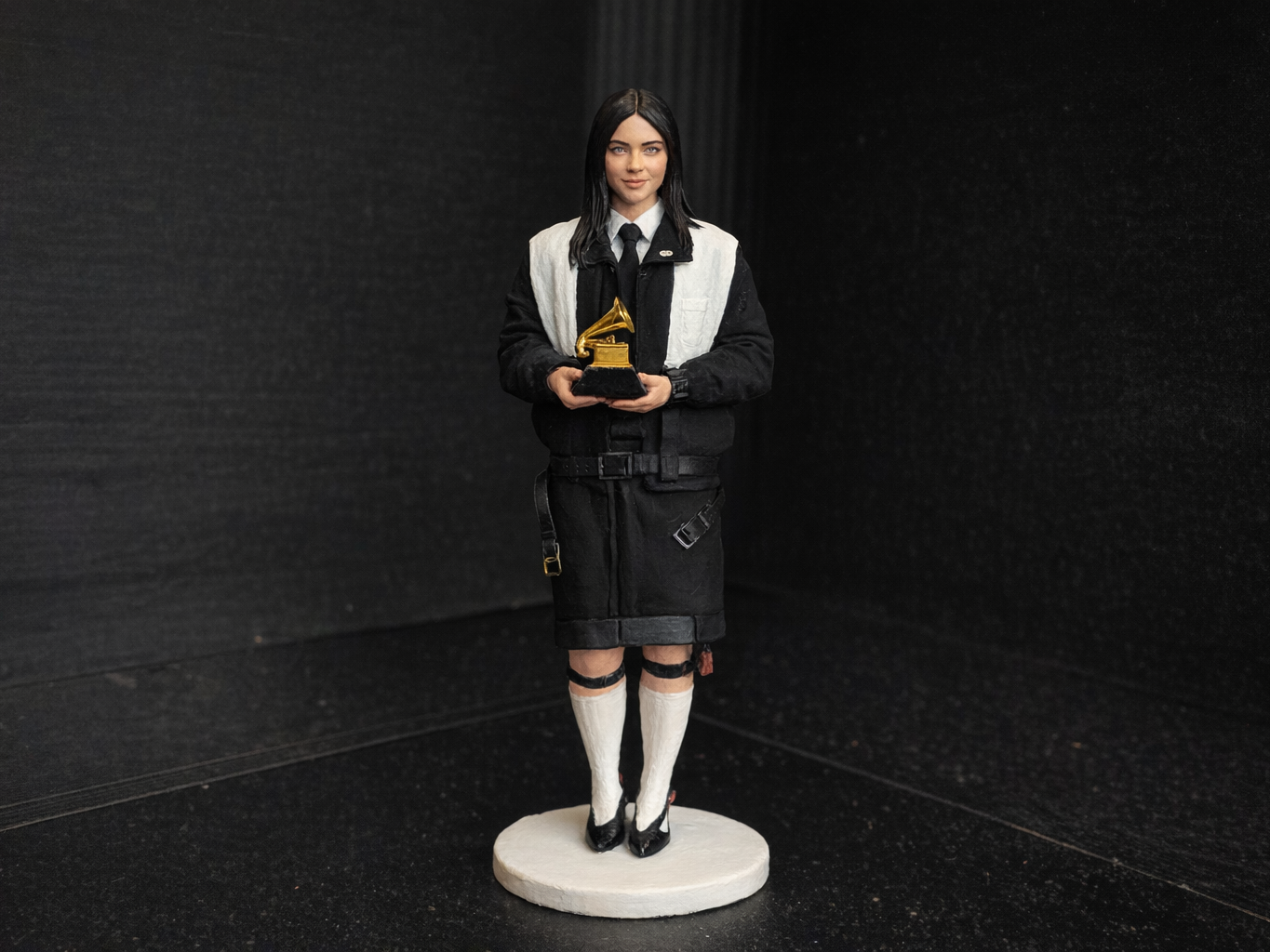 Billie Eillish - 2026 Grammys Miniature Figurine 