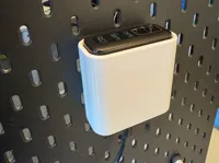 Support Skadis pour chargeur Anker 112W — photo 1