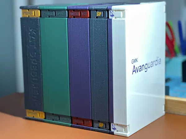 Rangement modulaire pour keycaps avec loquets