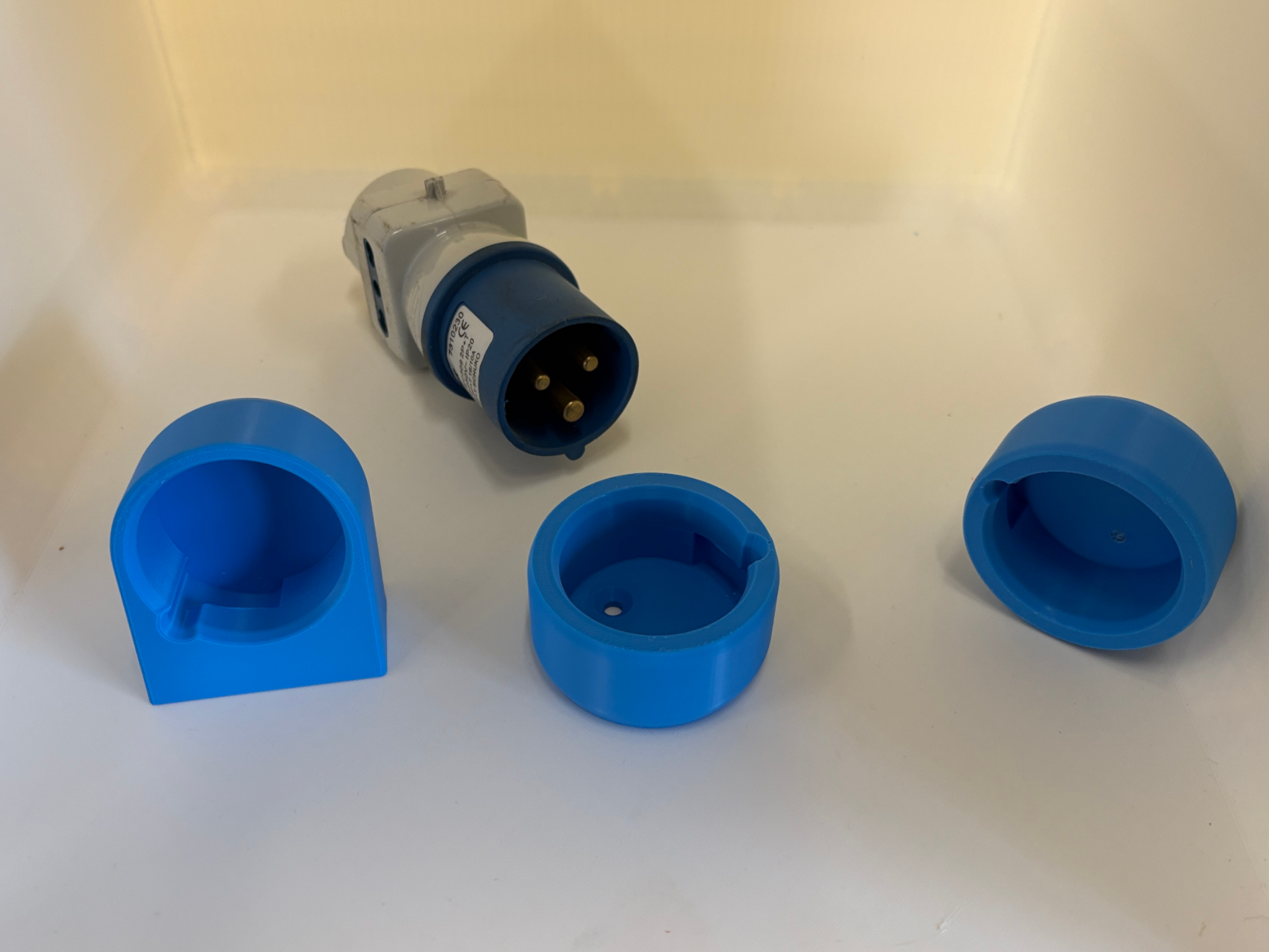 Camping 230V Adapter Wohnwagen  Mobile Home Set 3D model