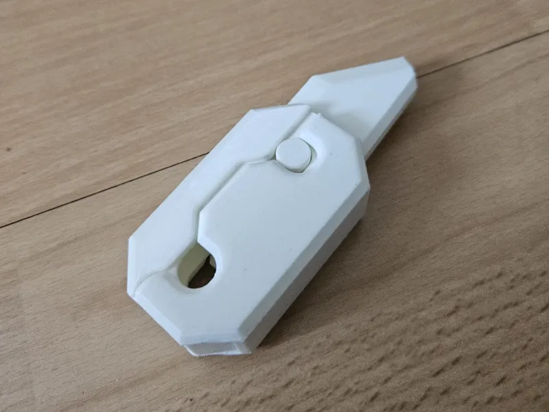 Gravity knife