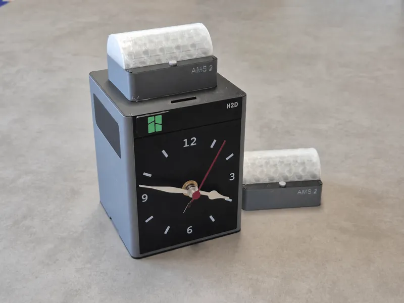 Bambu Lab H2D Uhr mit AMS 2 Tischuhr H2D Modelluhr
