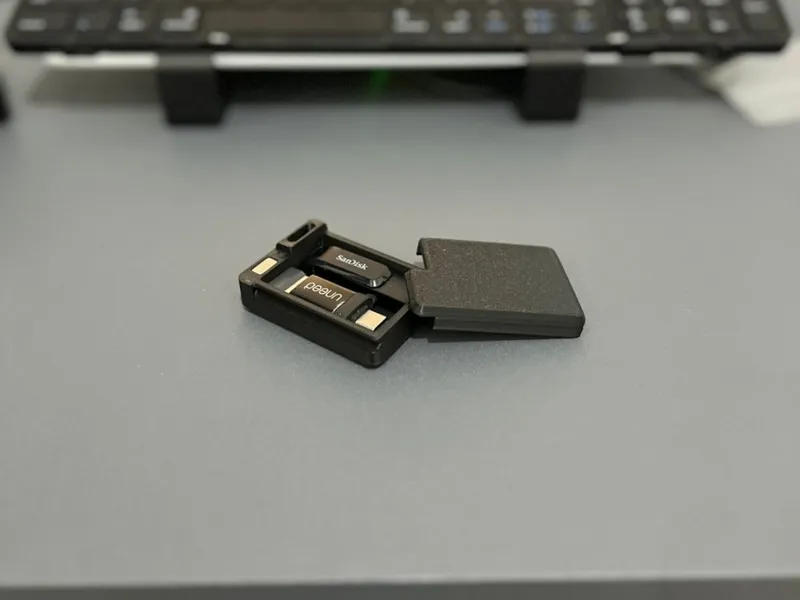 Niti - Sliding Storage Box With Keyring Hole