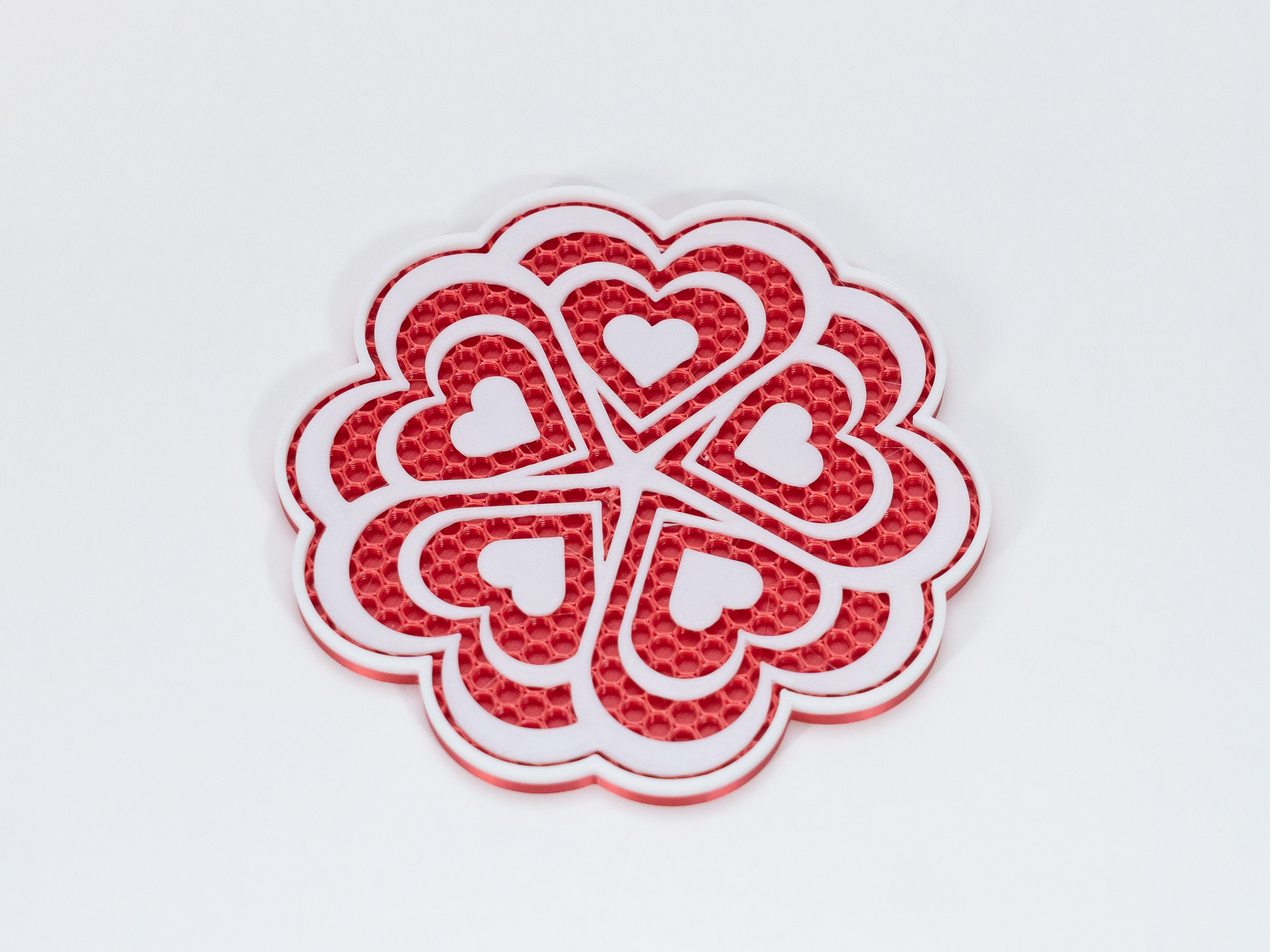 Miniatura 2 do modelo 3D Overlapping Hearts Coaster Set