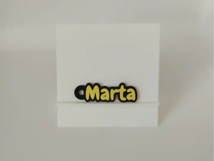 Llavero Marta