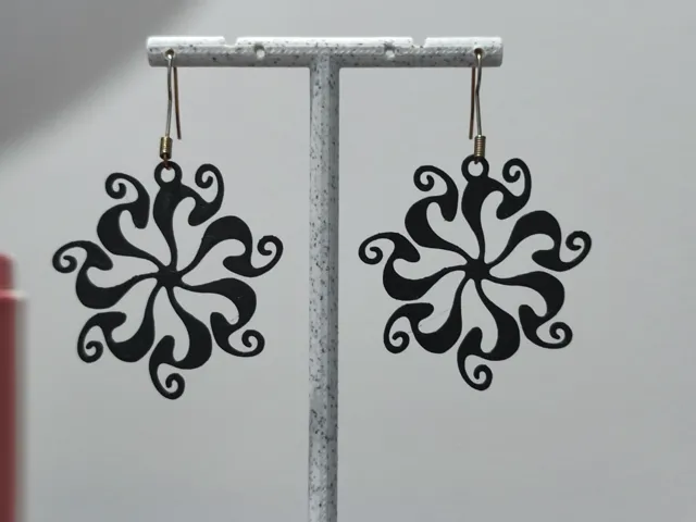 Aretes Remolino Tribal