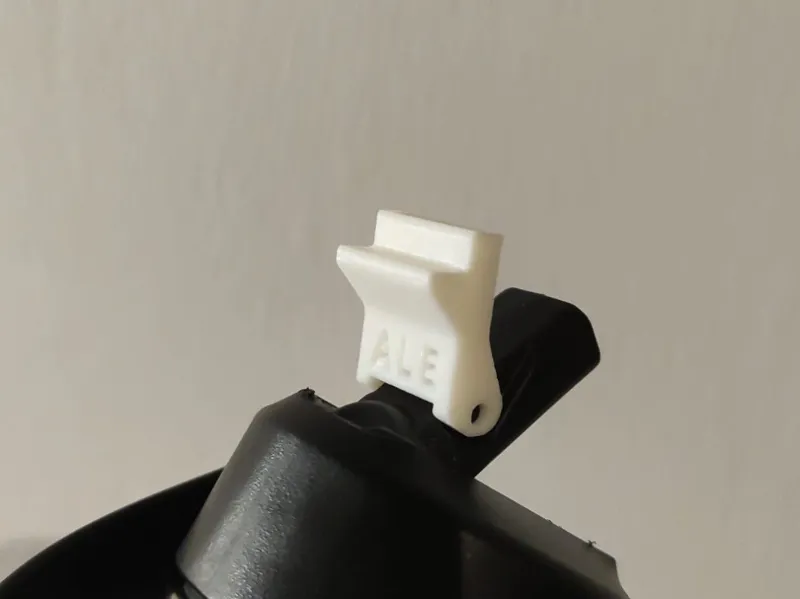 straw support