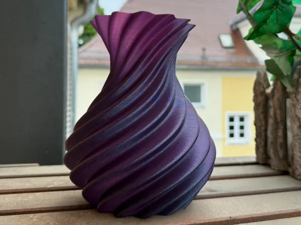 https://makerworld.bblmw.com/makerworld/model/USdd3488dab406a0/design/2025-05-25_30a1955c7b8b68.jpg