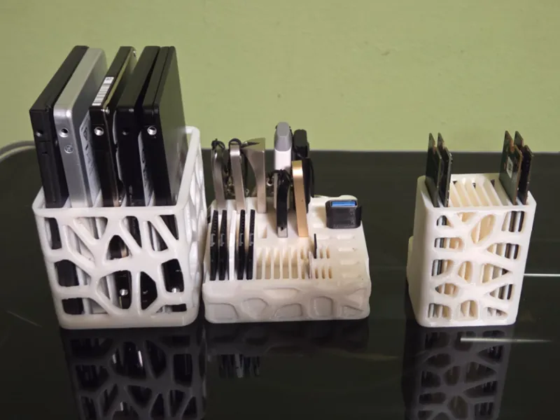 desktop organisers (HDD,NVMe,USB and more)